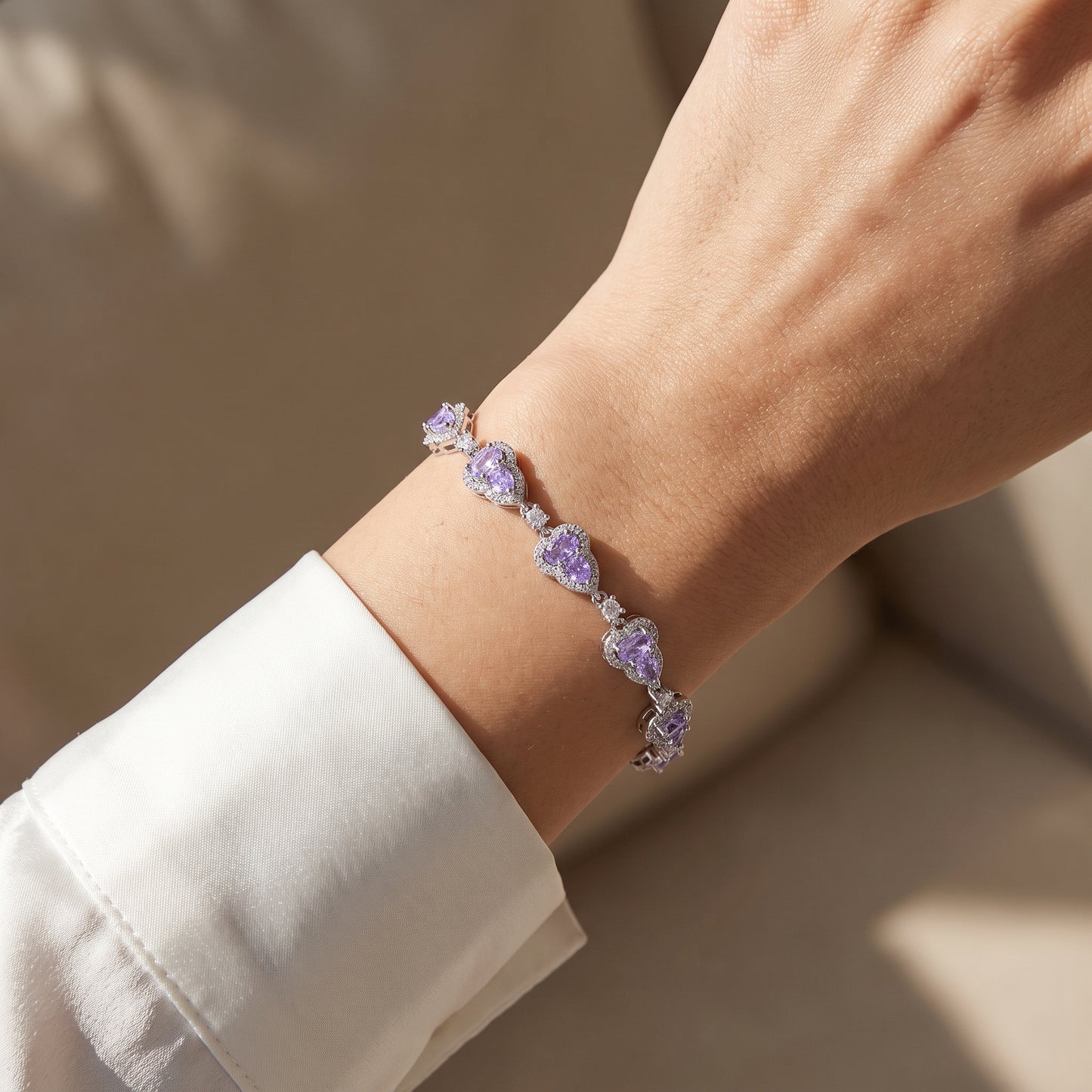 Gourd-Shaped / Double-Lobed CZ Link Tennis Bracelet